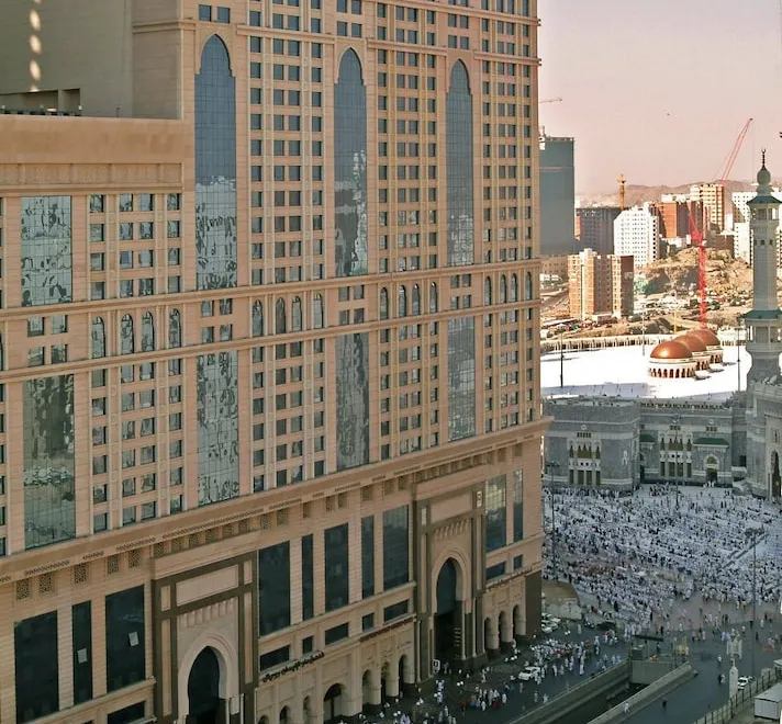 220r190000017cu319812_R_960_660_R5_D