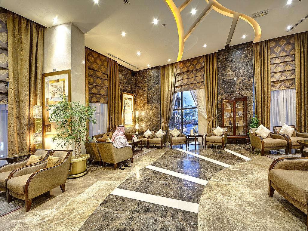 property-image_0d100d5bb682c816